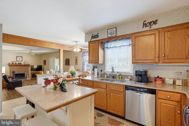 410 EAGLE NEST DR, Camden Wyoming, DE 19934