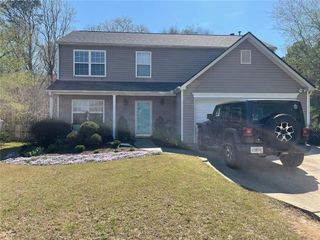 8415 River Hill Commons Drive, Ball Ground, GA 30107