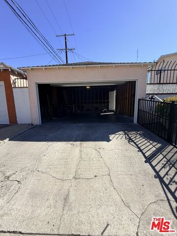 3600 Chesapeake Avenue, Los Angeles, CA 90016