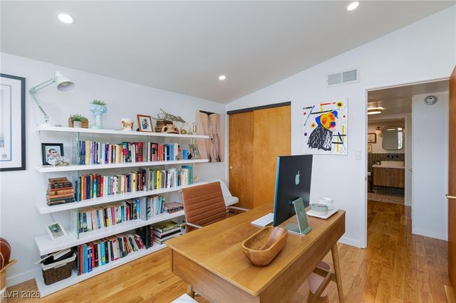 1607 Pawnee Drive, Las Vegas, NV 89169