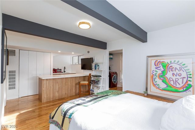 1607 Pawnee Drive, Las Vegas, NV 89169