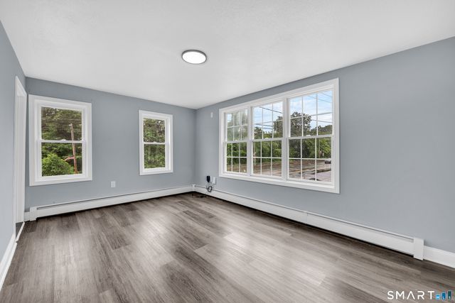 720 Main Street, Winchester, CT 06098
