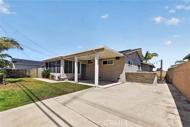 5702 Lime Avenue, Cypress, CA 90630