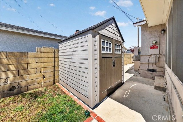 5702 Lime Avenue, Cypress, CA 90630