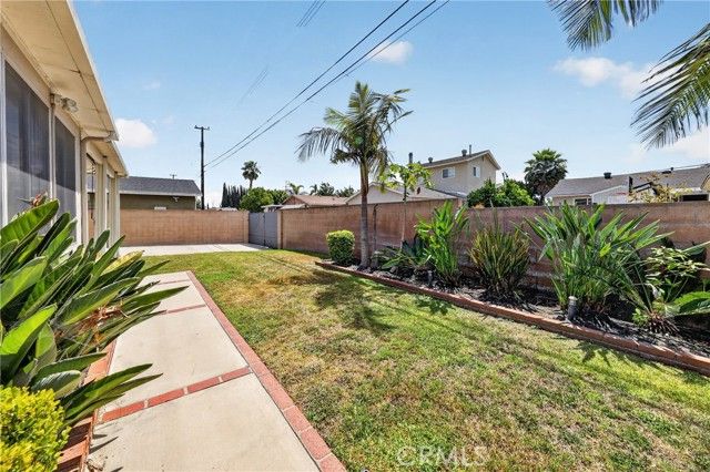 5702 Lime Avenue, Cypress, CA 90630