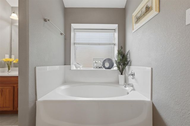 12419 W Summerlin, Conroe, TX 77302