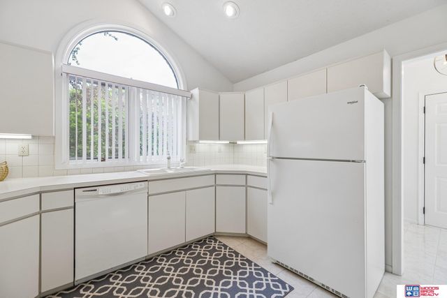 740 Lancashire Court, Lincoln, NE 68510
