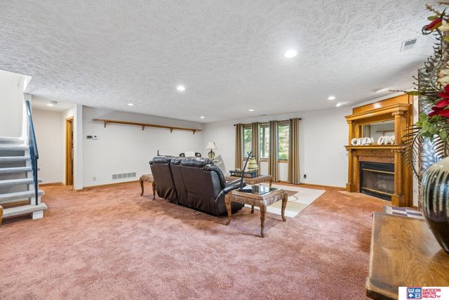 740 Lancashire Court, Lincoln, NE 68510