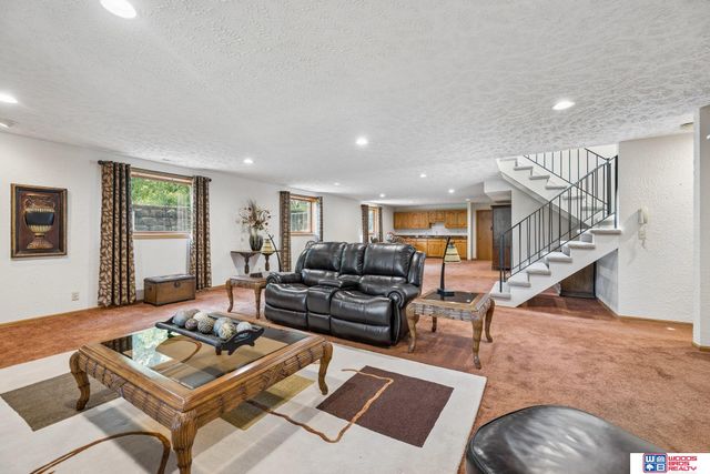 740 Lancashire Court, Lincoln, NE 68510