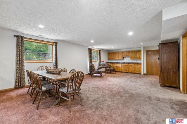 740 Lancashire Court, Lincoln, NE 68510