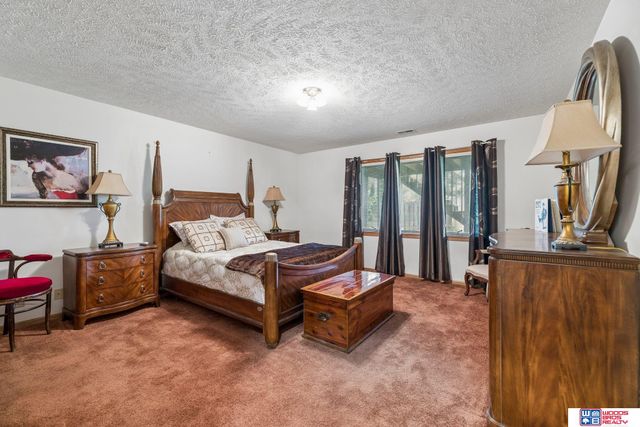 740 Lancashire Court, Lincoln, NE 68510