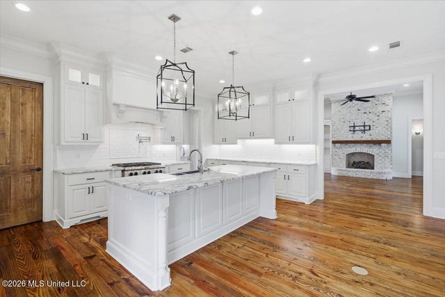 224 S Woodcreek Road, Madison, MS 39110