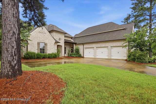 224 S Woodcreek Road, Madison, MS 39110