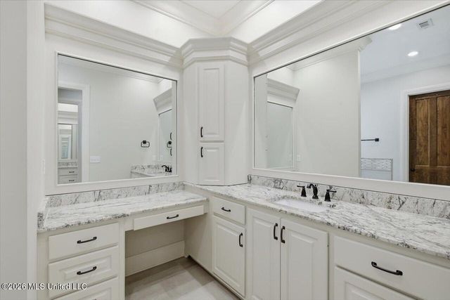 224 S Woodcreek Road, Madison, MS 39110