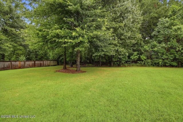 224 S Woodcreek Road, Madison, MS 39110
