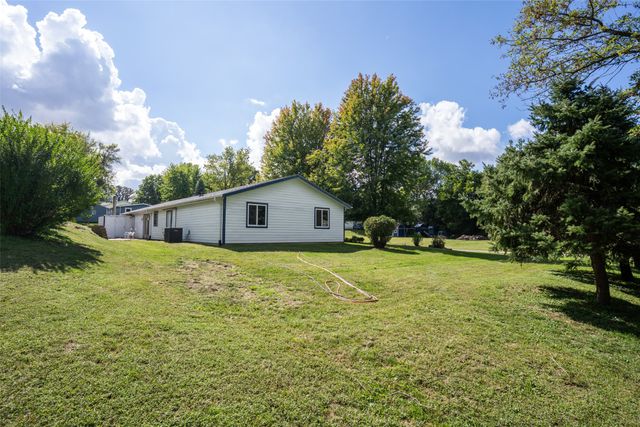 400 S Goodrich Street, Colfax, IA 50054