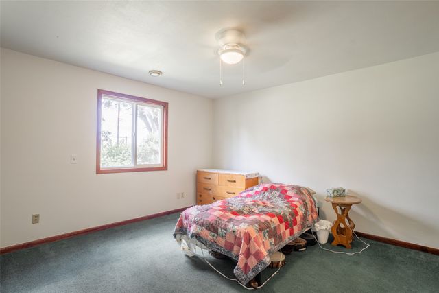 400 S Goodrich Street, Colfax, IA 50054