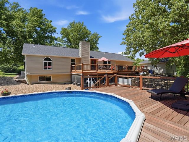 60 Wilderness Lane, Defiance, MO 63341