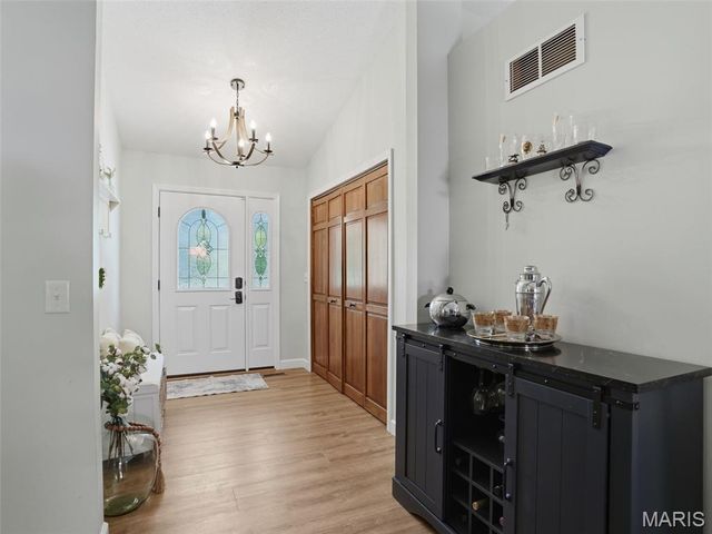 60 Wilderness Lane, Defiance, MO 63341
