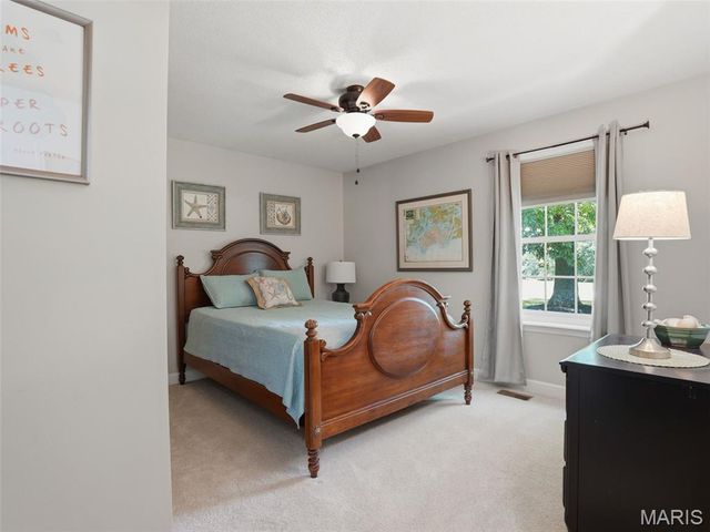 60 Wilderness Lane, Defiance, MO 63341