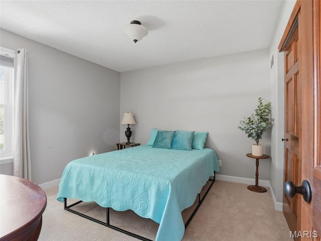60 Wilderness Lane, Defiance, MO 63341