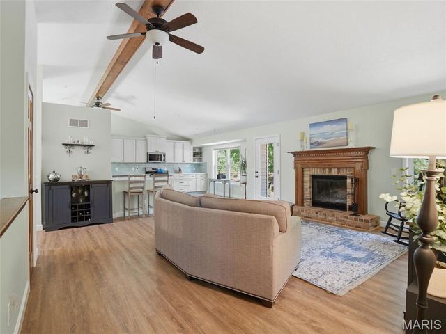 60 Wilderness Lane, Defiance, MO 63341