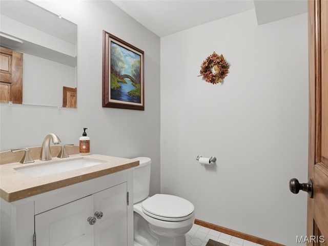 60 Wilderness Lane, Defiance, MO 63341