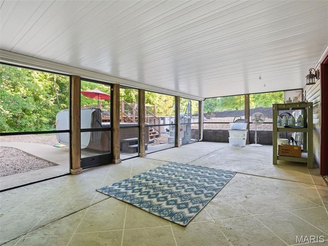60 Wilderness Lane, Defiance, MO 63341
