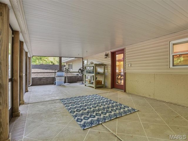 60 Wilderness Lane, Defiance, MO 63341