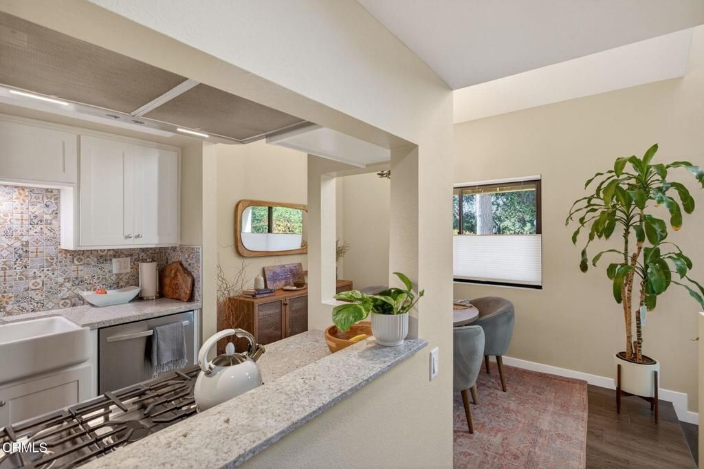 Image 19 of property listing at 203 N Carrillo Road B, Ojai, CA 93023