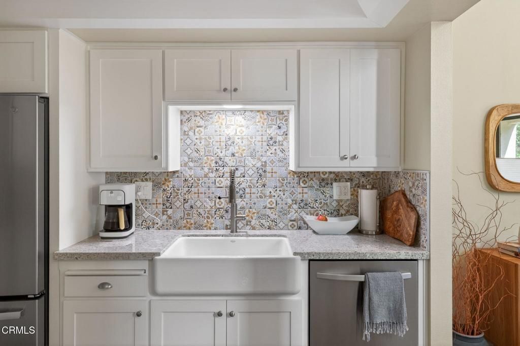 Image 28 of property listing at 203 N Carrillo Road B, Ojai, CA 93023