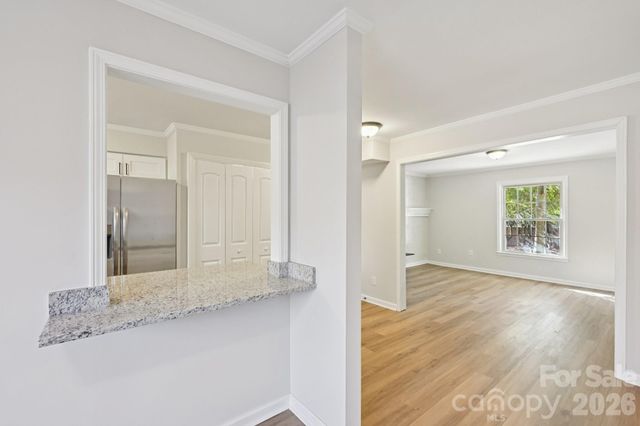 2231 Rexford Road B, Charlotte, NC 28211