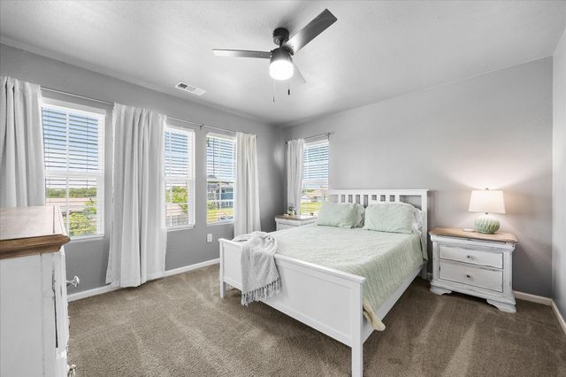 220 Swan Parkway, East Tawakoni, TX 75472