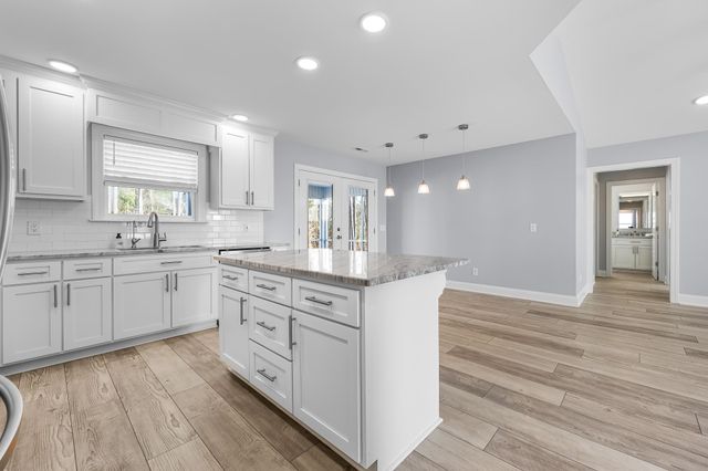 226 Penn Circle, Galivants Ferry, SC 29544