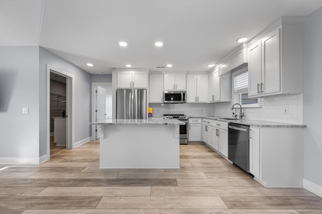 226 Penn Circle, Galivants Ferry, SC 29544