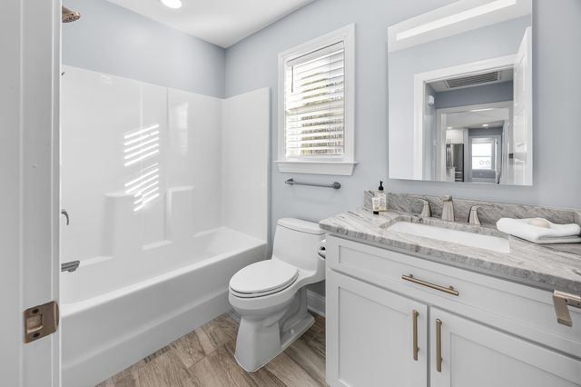 226 Penn Circle, Galivants Ferry, SC 29544