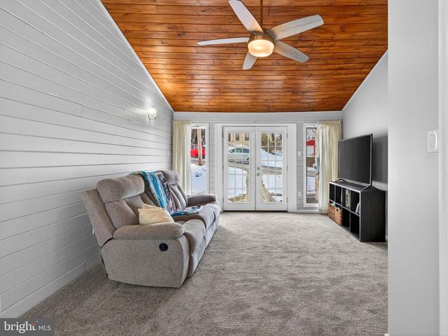 205 S AND K ST, Spring City, PA 19475