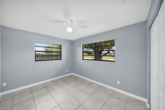 2085 E Tobago CIR, Fort Myers, FL 33905