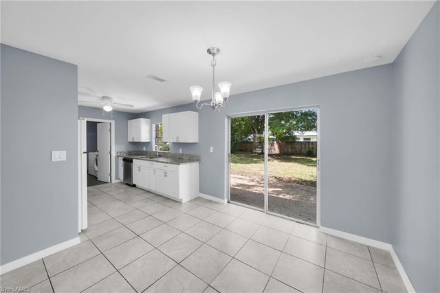 2085 E Tobago CIR, Fort Myers, FL 33905