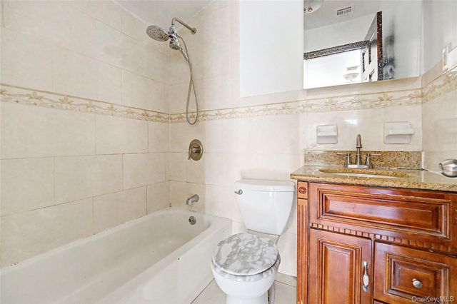 102-42 86th Road, Richmond Hill, NY 11418
