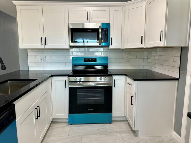 740 16TH AVENUE SW, Largo, FL 33770