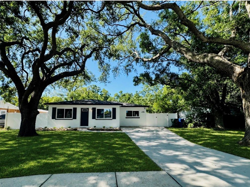 740 16TH AVENUE SW, Largo, FL 33770
