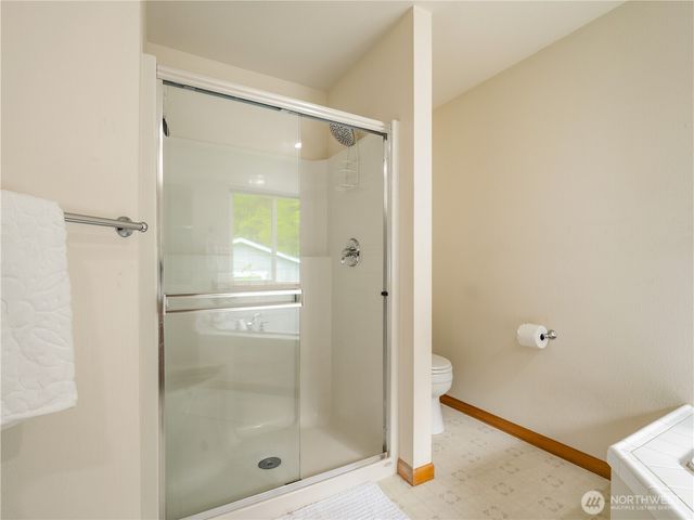 1102 136th St NW, Gig Harbor, WA 98332