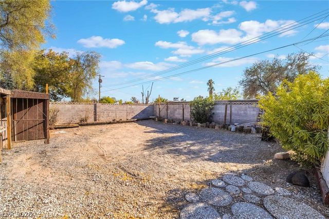 867 Lulu Avenue, Las Vegas, NV 89119