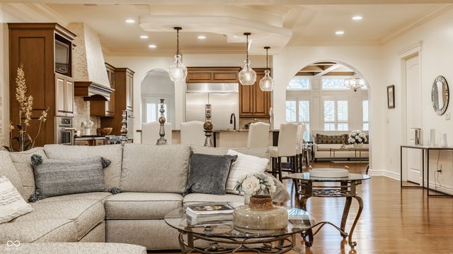 12862 Horseferry Road, Carmel, IN 46032