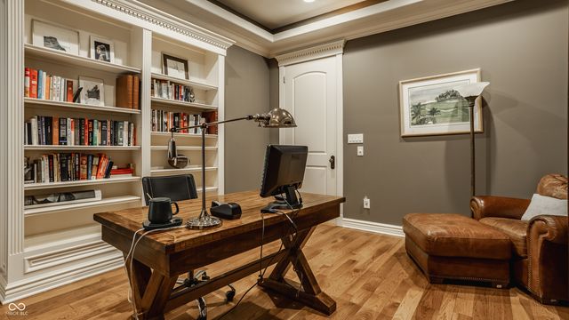 12862 Horseferry Road, Carmel, IN 46032