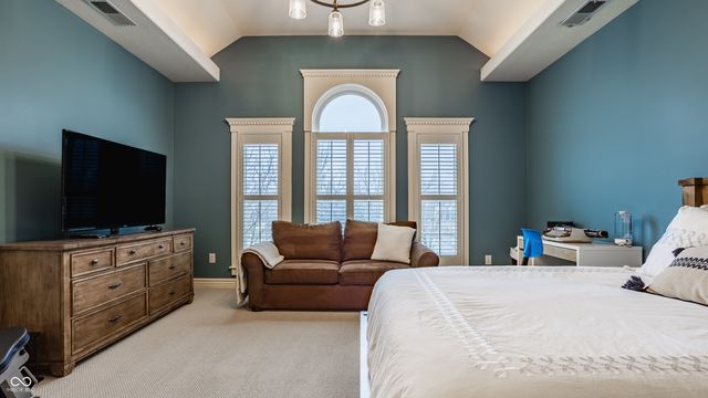 12862 Horseferry Road, Carmel, IN 46032