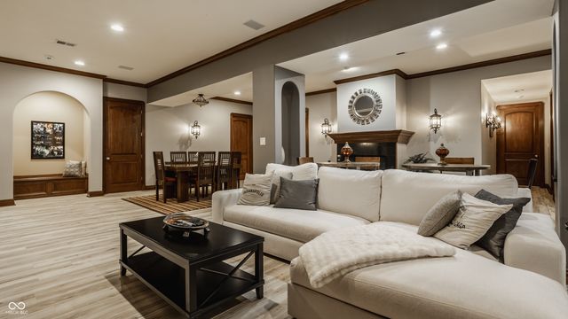 12862 Horseferry Road, Carmel, IN 46032