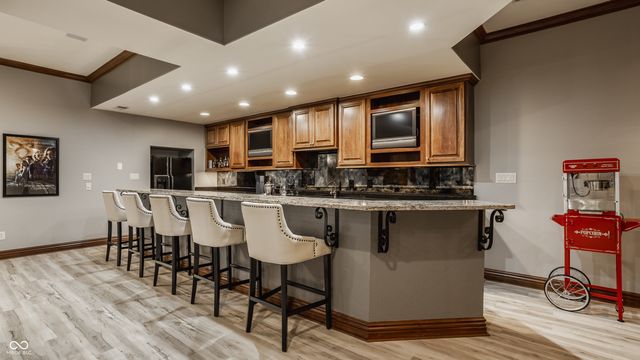 12862 Horseferry Road, Carmel, IN 46032