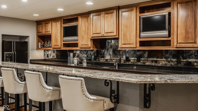 12862 Horseferry Road, Carmel, IN 46032